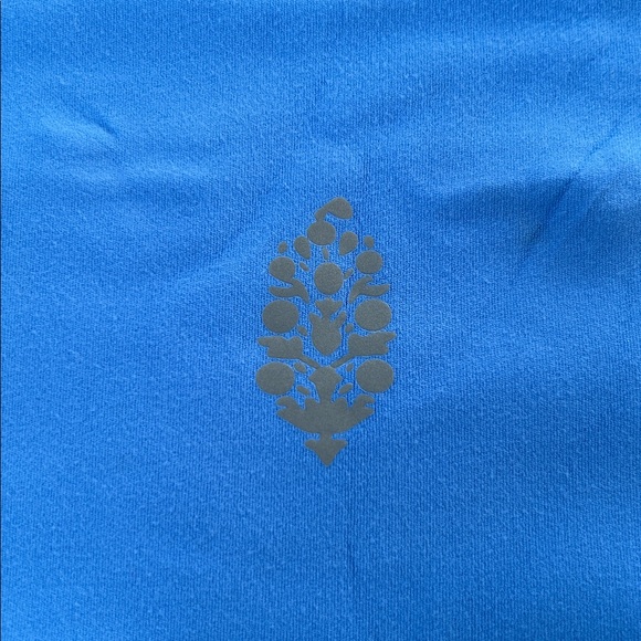 Free People Movement Never Better Silicone Logo Bike Shorts Riviera Blue M NWT - Picture 11 of 12